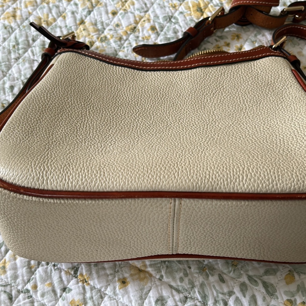 Pebble Grain Leather Crossbody Dooney & Bourke View 5